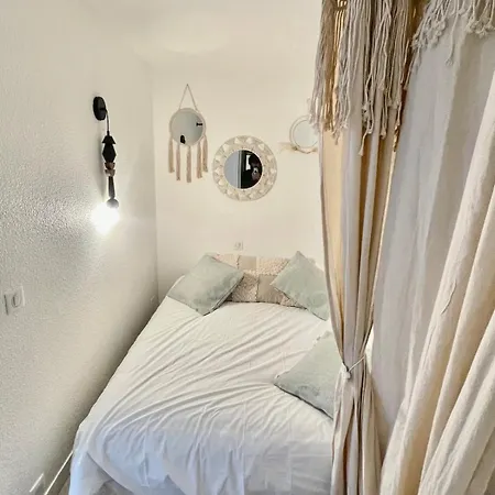 Apartment La Plagiste